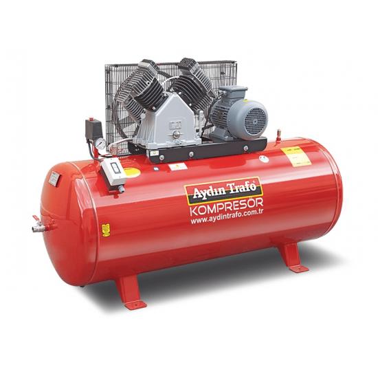 TEK KADEMELİ PİSTONLU KOMPRESÖR 530 LT 380 V 5,5 HP AYDIN TRAFO