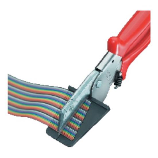 KNIPEX GÖNYELİ YASSI KABLO MAKASI KNIPEX GÖNYELİ YASSI KABLO MAKASI